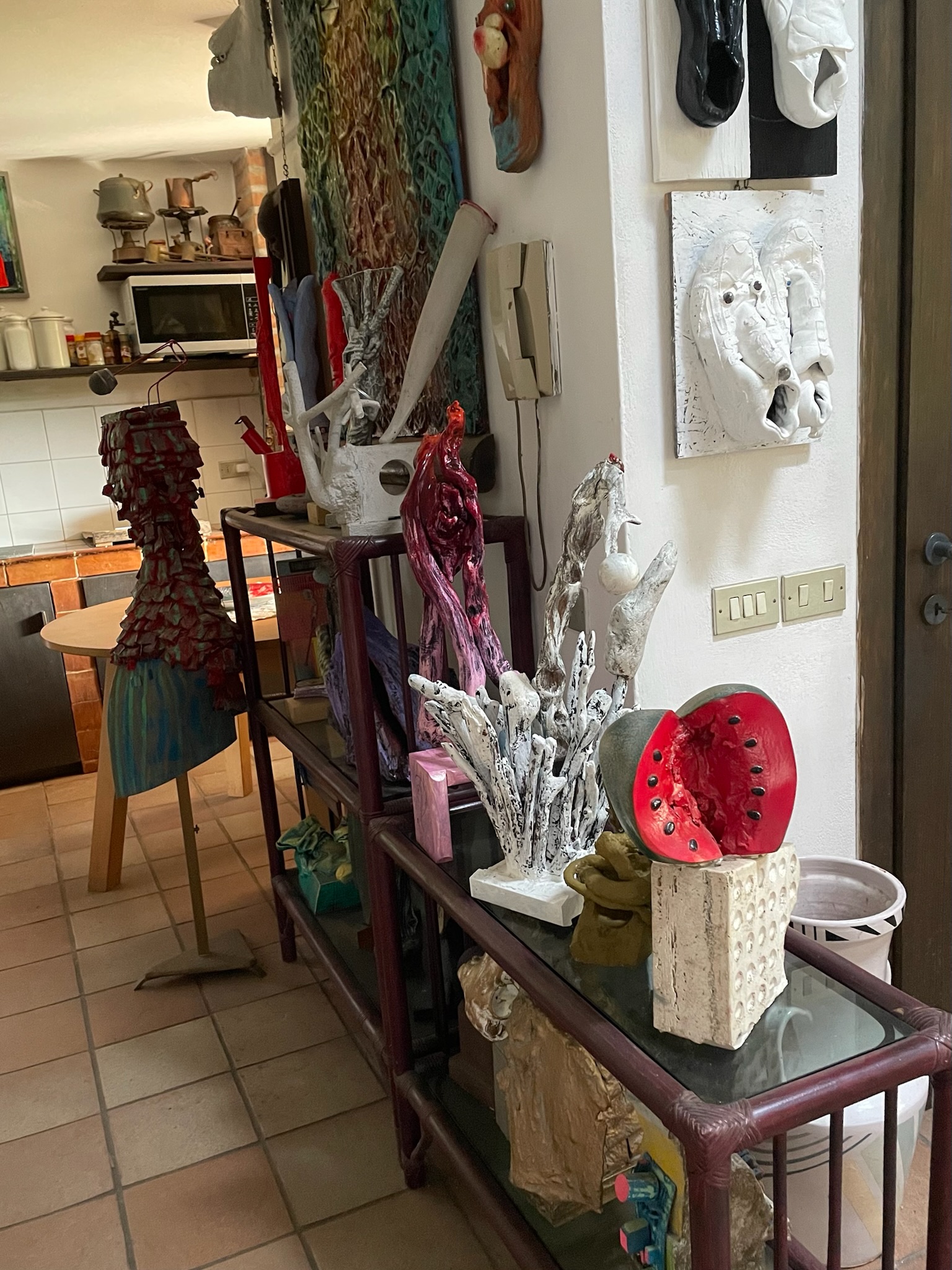 Montico House 23 - Installation detail - suspended forms and materials