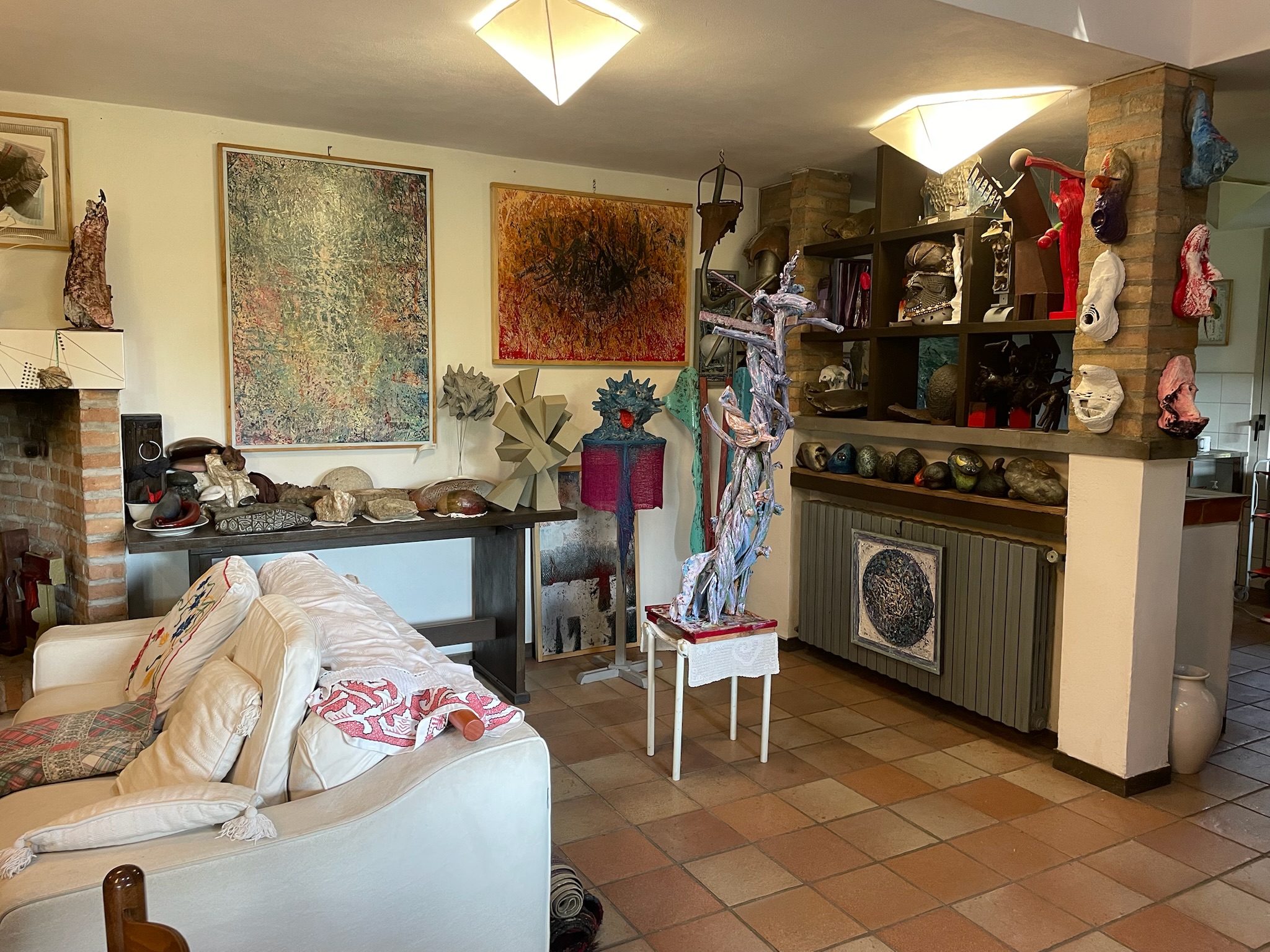 Montico House 49 - Lived-in day area - works between kitchen and lounge